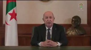ئيس الجمهورية يهنئ الشعب الجزائري بمناسبة حلول عيد الفطر المبارك