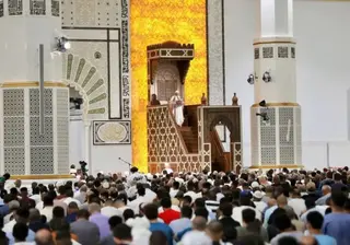 خطبة الجمعة:  دعوة إلى التآزر والتضامن مع المتضررين من الحرائق التي تشهدها عدة مناطق من البلاد