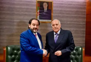 عطاف يستقبل الأمين التنفيذي لمنظمة الطاقة لأمريكا اللاتينية والكاريبي