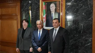 صناعة، طاقة ومناجم مراد حنيفي يستلم مهامه وزيرا للمناجم والصناعات المنجمية