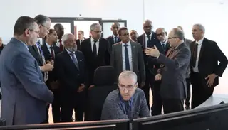 وزير الطاقة والنفط الموريتاني يزور المركز الوطني للتحكم في المنظومة  الكهربائية
