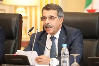 بوالزرد يشرف على افتتاح موسم النشاطات البيداغوجية لهياكل منظومة التكوين بقطاع المالية