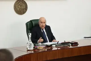 أحزاب سياسية تثمن قرارات رئيس  الجمهورية