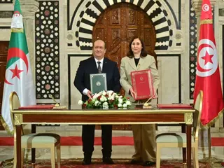 الدورة الـ 23 للجنة المشتركة الكبرى الجزائرية-التونسية: التوقيع على 25  اتفاقا في عدة قطاعات