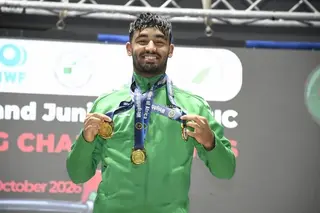 البطولة  الإفريقية و العربية لرفع الأثقال بمستغانم : محمد نجيب يتوج بست ذهبيات وبرونزية