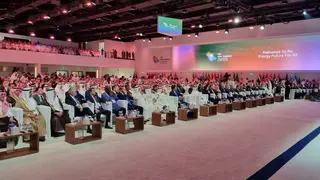 افتتاح المؤتمر ال 25 للبترول- طاقة دولي بمشاركة الجزائر
