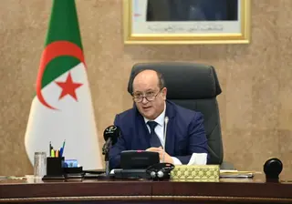 الوزير الأول يترأس اجتماعا خصص  للوقوف على مدى تنفيذ المخطط الاستعجالي لإصلاح مخلفات الحرائق