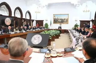 رئيس الجمهورية يأمر بسحب كل الحافلات التي تجاوز عمرها 25 سنة في مهلة أقصاها ثلاثة أشهر