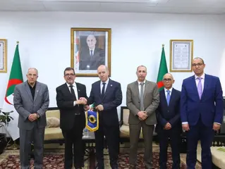 سايحي يستقبل الأمين العام لمنظمة الوحدة النقابية الإفريقية