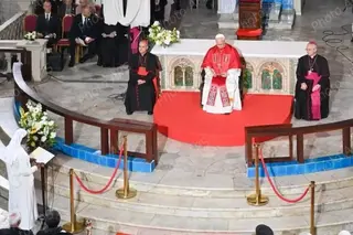 البابا ليون الرابع عشر يزور كنيسة السيدة الإفريقية بالجزائر العاصمة