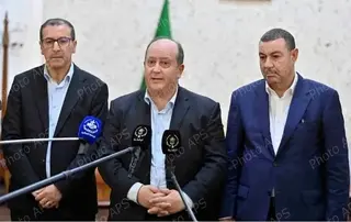 الوزير الأول يؤكد أن الوضعية مستقرة بجيجل لا سيما بعد التمكن من التدخل الجوي بعد تحسن الظروف الجوية
