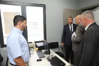 وزير النقل في زيارة فجائية إلى محطة القطار بزرالدة