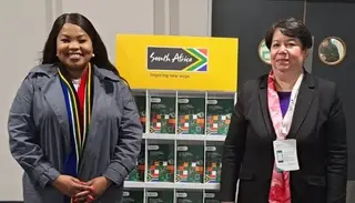 طافر تجري لقاءات ثنائية خلال فعالية التعدين العالمية بلندن