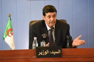 وزير المجاهدين الأسبق الطيب زيتوني في ذمة الله