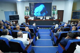 بداري يشرف على اجتماع تنسيقي مع مديري المؤسسات الجامعية والمدارس  الوطنية للأساتذة