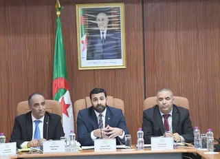 المجلس الشعبي الوطني: لجنة الدفاع الوطني تستمع إلى عرض حول مقترح قانون  لتجريم الاستعمار الفرنسي في الجزائر