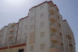 أبواب مفتوحة حول التنازل عن السكنات العمومية الإيجارية وتحصيل الإيجار