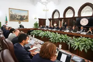 رئيس الجمهورية: يوجه بضرورة استغلال المكاسب المحققة في قطاع التربية لتحقيق دخول مدرسي ناجح