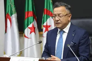 بداري يقوم بزيارة تفقد إلى المدرسة الوطنية العليا للأشغال العمومية  بالجزائر العاصمة