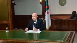 رئيس الجمهورية يوجه خطاب تهنئة للشعب الجزائري بمناسبة حلول شهر رمضان الكريم