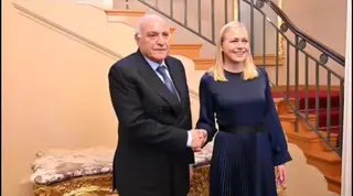 السيد عطاف يجري بهلسنكي محادثات على انفراد مع نظيرته الفنلندية