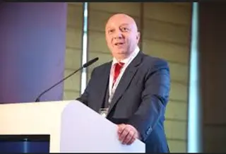 تنصيب الجزائري زهير حامدي مديرا تنفيذيا جديدا للمركز الإقليمي للطاقة  المتجددة وكفاءة الطاقة