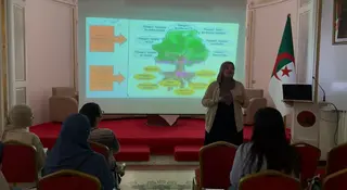 غرفة التجارة والصناعة تنظم يوما  تكوينا حول السلامة الغذائية : ثقافة الجودة معيار  مؤسسات الاطعام والفنادق