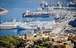 تجسيدا للعملية الوطنية التي أطلقتها وزارة التجارة الخارجية  : تصدير 28 طنا من الطماطم العضوية نحو إسبانيا