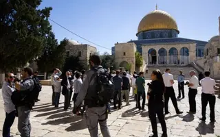 فلسطين: عشرات المستوطنين الصهاينة يقتحمون المسجد الأقصى المبارك