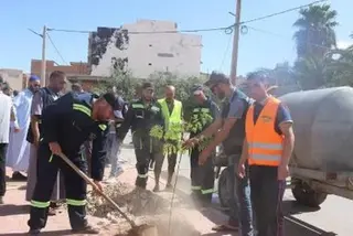تيسمسيلت....المجموعة التطوعية " تغرس"  تغرس 850 شتلة بمحطة المسافرين القديمة