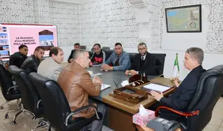 خلال اجتماع تنسيقي موسّع لتقييم أشغال "المسجد القطب": .والي معسكر فؤاد عايسي  يأمر بتسريع وتيرة الإنجاز