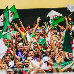 كأس إفريقيا 2025  المناصرون الجزائريون يساندون "الخضر" بقوة