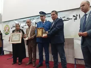 تيارت ..تكريم  الموظفين  المتميزين في مختلف القطاعات