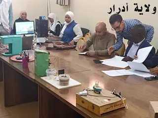 انتقاء مشاريع الجائزة الوطنية للابتكار المدرسي بالنعامة