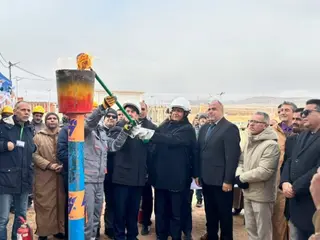 لتعميم الربط بشبكات الغاز والكهرباء بالأغواط .. وضع حيز الاستغلال لعدد من المشاريع الطاقوية