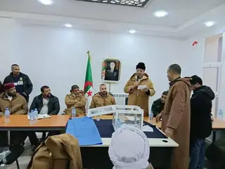 وسط حضور كبير للمترشحين وذويهم ببلدية سعيدة...  فرحة كبيرة تغمر الفائزين بأداء فريضة الحج