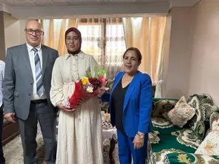 الأمينة العامة   تهنئ روميساء عبودة  صاحبة المرتبة الأولى في البكالوريا بعين تموشنت