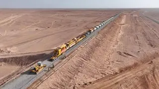 خط  السكة الحديدية المنجمي  بشار – تندوف – غار جبيلات ....انجاز أطول جسر في إفريقيا بوادي الدورة