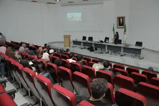 في إطار الشراكة الاستراتيجية بين جامعة مستغانم وشركة "هواوي".... لقاء أكاديمي حول أحدث البرامج الرقمية العالمي