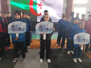 القرية المتوسطية تحتضن المواهب  الشابة:   انطلاق المهر جان الوطني لرفع الأثقال لأقل من 14 سنة  بوهران