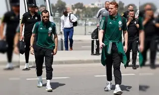 بطولة افريقيا للمحليين 2025 /غامبيا- الجزائر: الخضر يحطون الرحال ببانغول