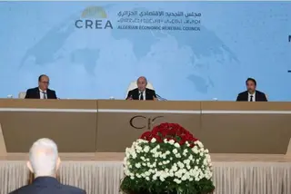 مجلس التجديد الاقتصادي الجزائري يشيد بقرار رئيس الجمهورية إنشاء لجنة متابعة  طلبات الاستيراد
