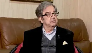 وفاة الفنان سيد أحمد أقومي