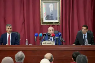 تنصيب لجنة الخبراء المكلفة بإبداء الرأي فيما يخص قائمة الأدوية الأساسية