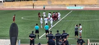 التعادل لم يرض أنصار اتحاد سيدي أمحمد بن علي...السيطرة لا تعني الفوز