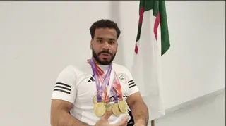 البطل العالمي المصري شارب مصطفى يؤكد في تصريح لـ"الجمهورية": “وهران احتضنت بطولة بمواصفات مونديالية”