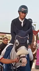 المسابقة الوطنية الكبرى للقفز على الحواجز بوهران...الفارس الدولي آيت لونيس يعتلي الصدارة للمرة الثانية على التوالي