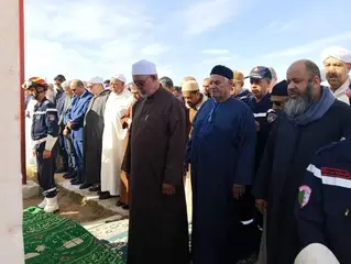 الأغواط: جثمان الشيخ عبد المطلب التجاني يوارى الثرى بمدفن العائلة التيجانية بعين ماضي